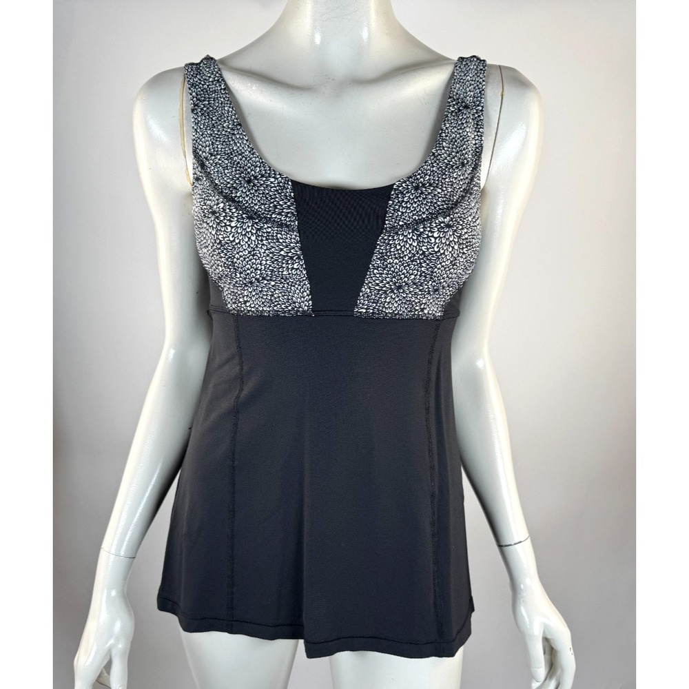 Lululemon Wrappers Delight Tank Top Women 4 Sleeveless Stretch Gym Run Black